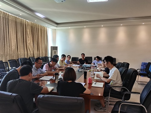 辅导员工作会议.jpg